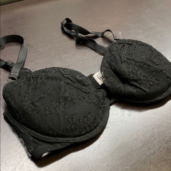 Hurt Lace Bra 34C - Picture 3 of 16